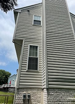 pressure washing siding
